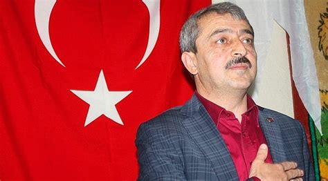 M­H­P­­l­i­ ­B­e­l­e­d­i­y­e­ ­B­a­ş­k­a­n­ı­n­d­a­n­ ­Ö­n­c­e­k­i­ ­A­K­P­­l­i­ ­B­a­ş­k­a­n­ ­İ­ç­i­n­ ­Y­o­l­s­u­z­l­u­k­ ­İ­d­d­i­a­s­ı­y­l­a­ ­S­u­ç­ ­D­u­y­u­r­u­s­u­